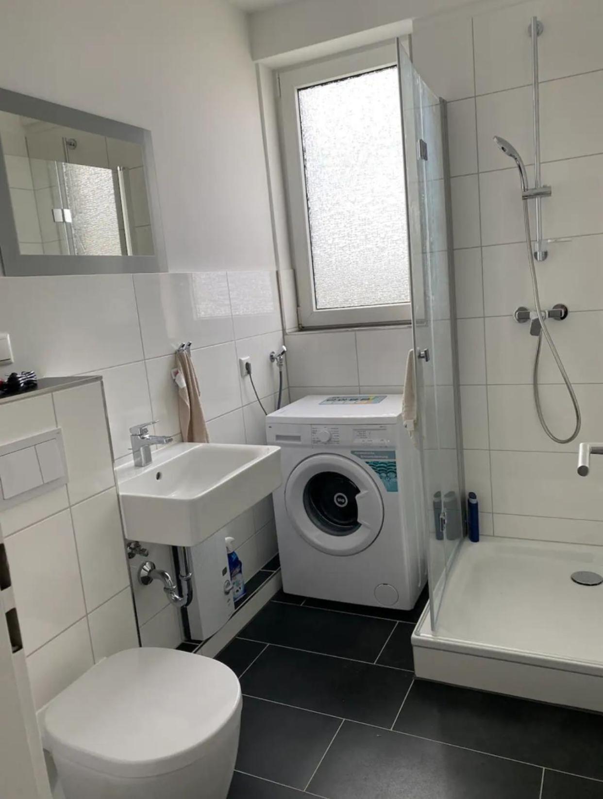 Zentrale 2 Zimmer Wohnung Hamborg Eksteriør billede